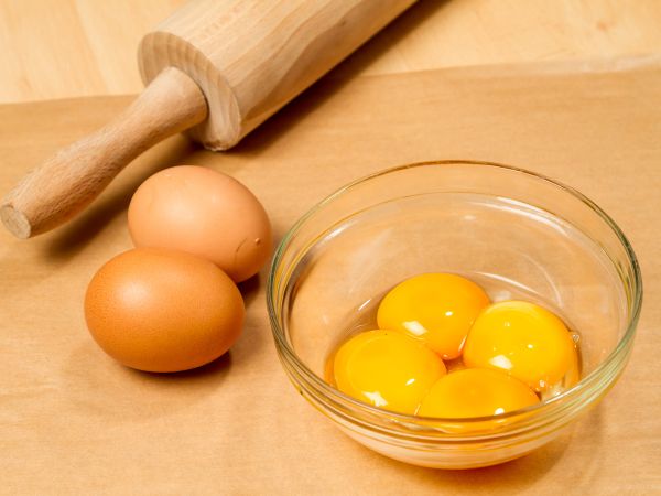 Jednostavan način odvajanja žumanaca i bjelanaca (VIDEO) image